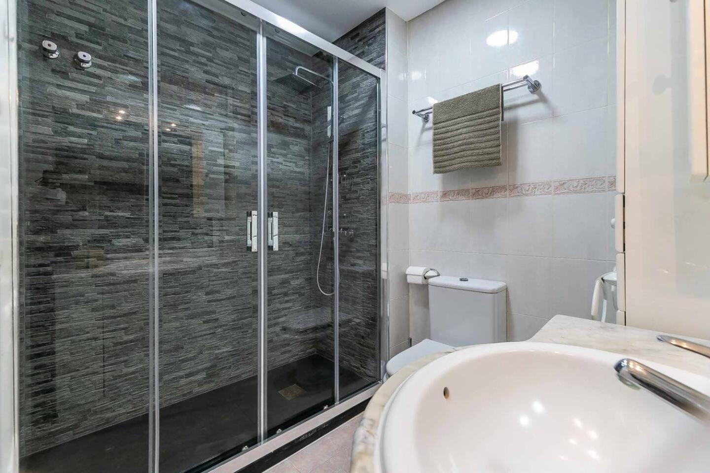 Cyv 1 Bed 1 Bath Beach View Фуэнхирола Экстерьер фото